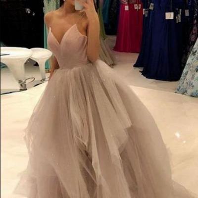 Pd90923 Charming Prom Dress,Tulle Wedding Dresses,V-Neck Prom Dresses,Spaghetti Straps Prom Gown