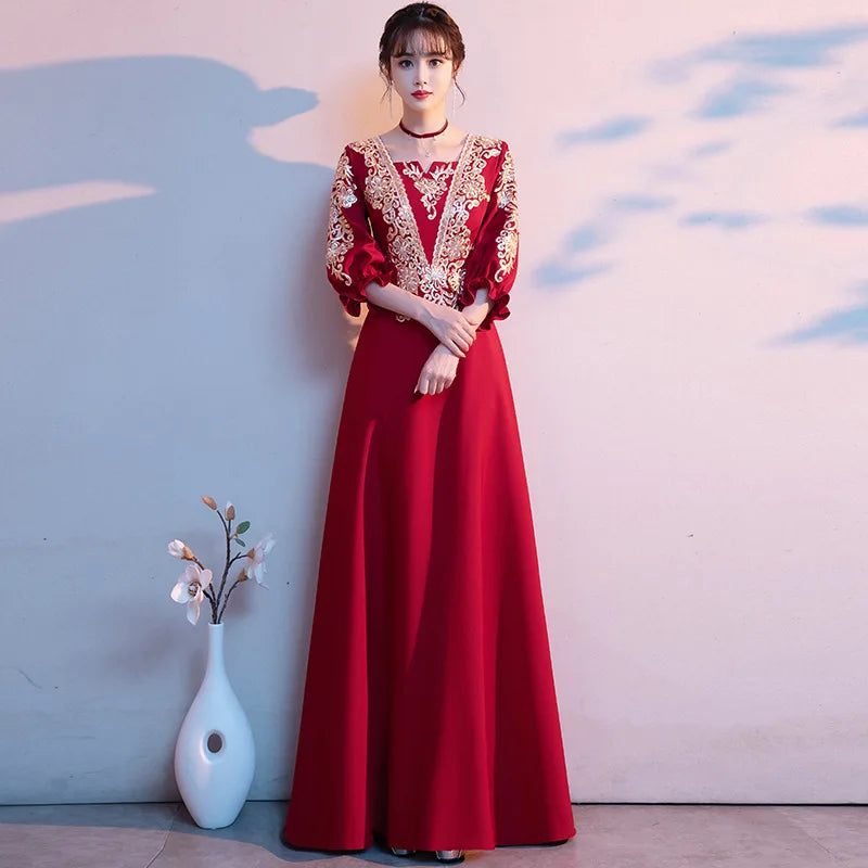 Red Lace Embroidered Floor-length Evening Dress 2025 Chinese Red Wedding Gown Long For Women