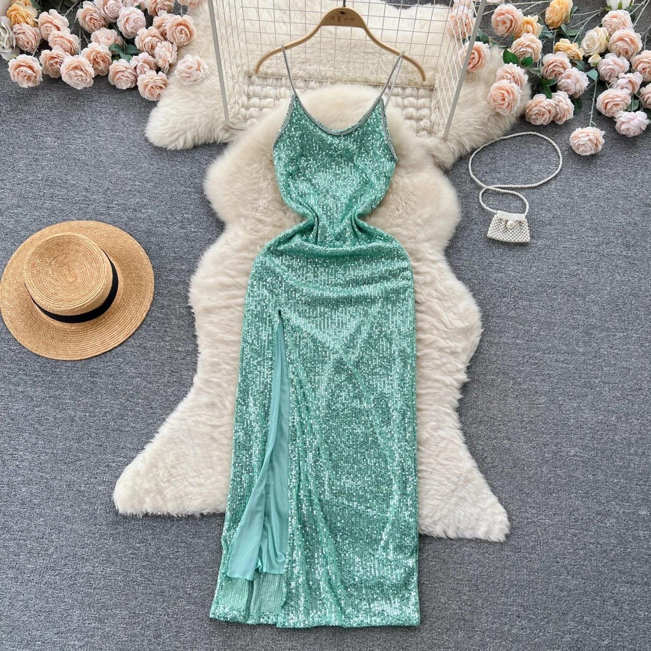 Glittering Green Sequin Gown With Side Slit on Luulla